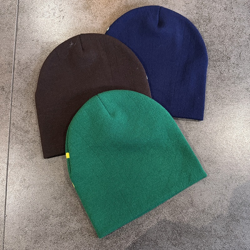 Gorro con estampado de rana de - Beanie Cuffed Knit reseña y precio
